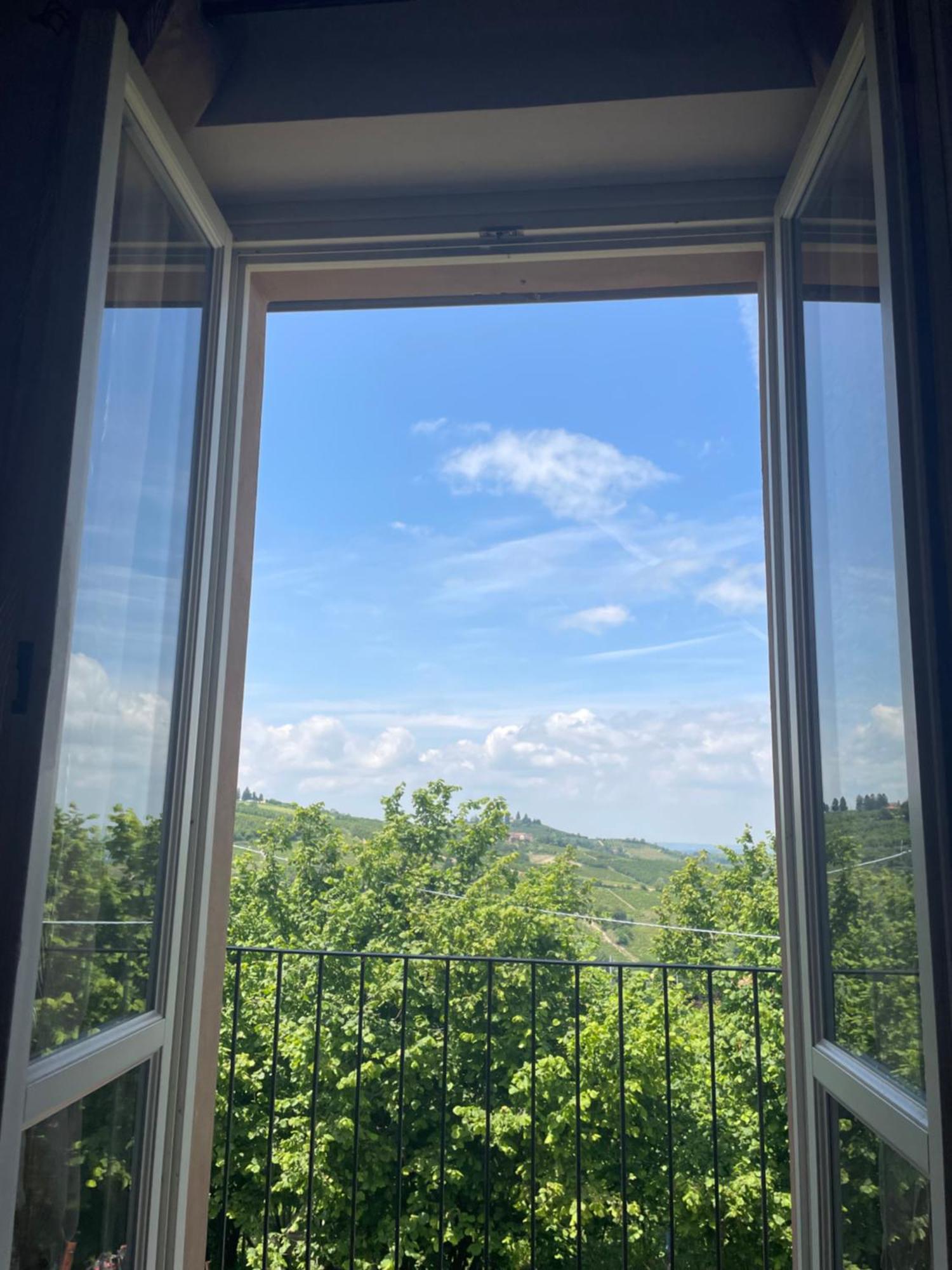 Agriturismo Cascina Anri Mango Екстериор снимка